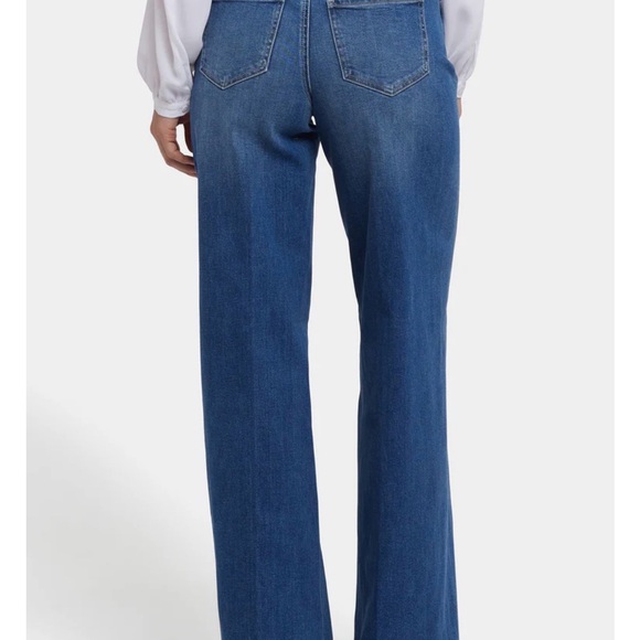 NYDJ Teresa Wide Leg Jeans
With Contoured Seams Romantic Indigo Size 10x31 - Picture 2 of 12